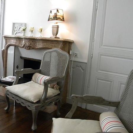 Les Tilleuls De Monge Apartment Beaune  Room photo